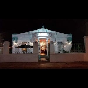 Meet your Posher, Mamaria